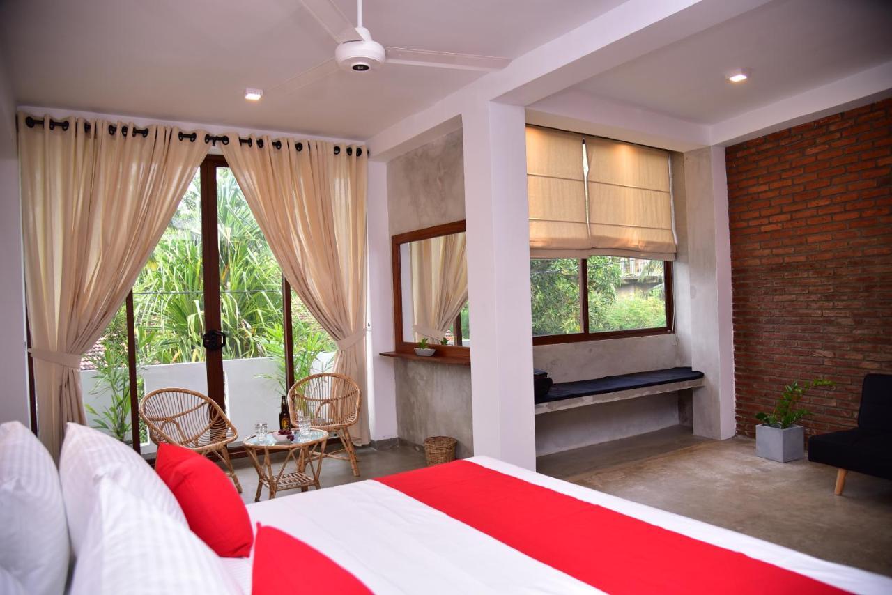 Lily Holiday Apartments Хиккадува Экстерьер фото